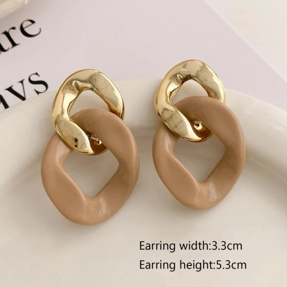 Chunky 2 Link Chain Earrings - Picture 3 of 12